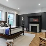 5Br Townhouse Near Times Square Rooftop Patio