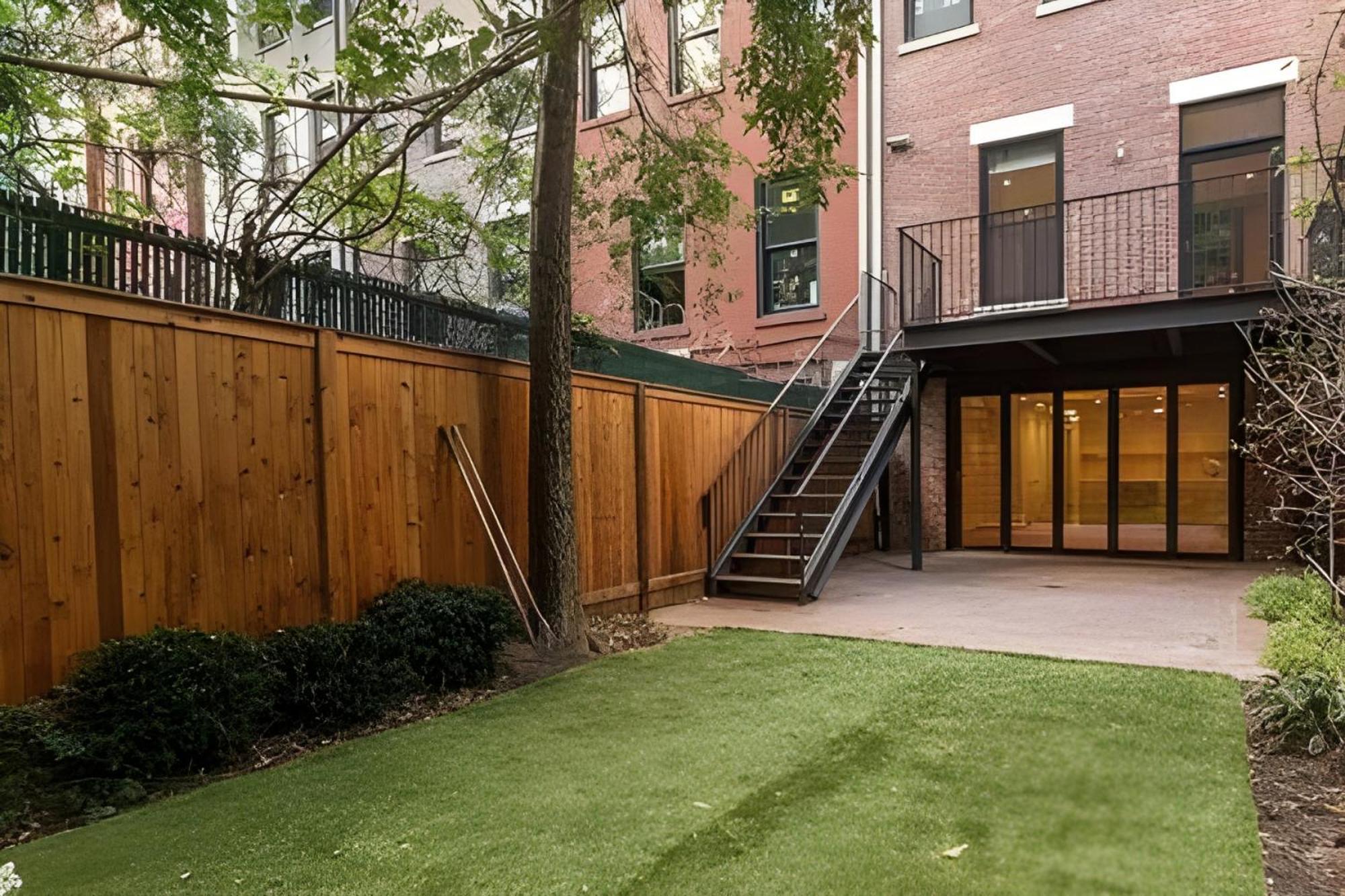 5br Townhouse Near Times Square Rooftop Patio