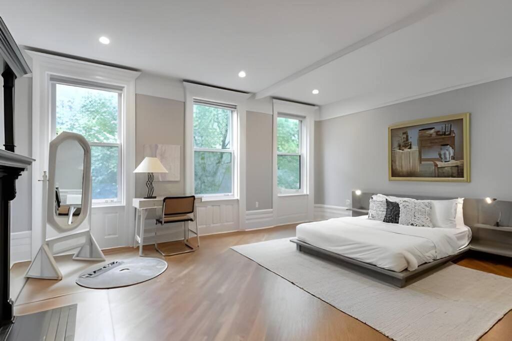 Apartment 5br Townhouse Near Times Square Rooftop Patio