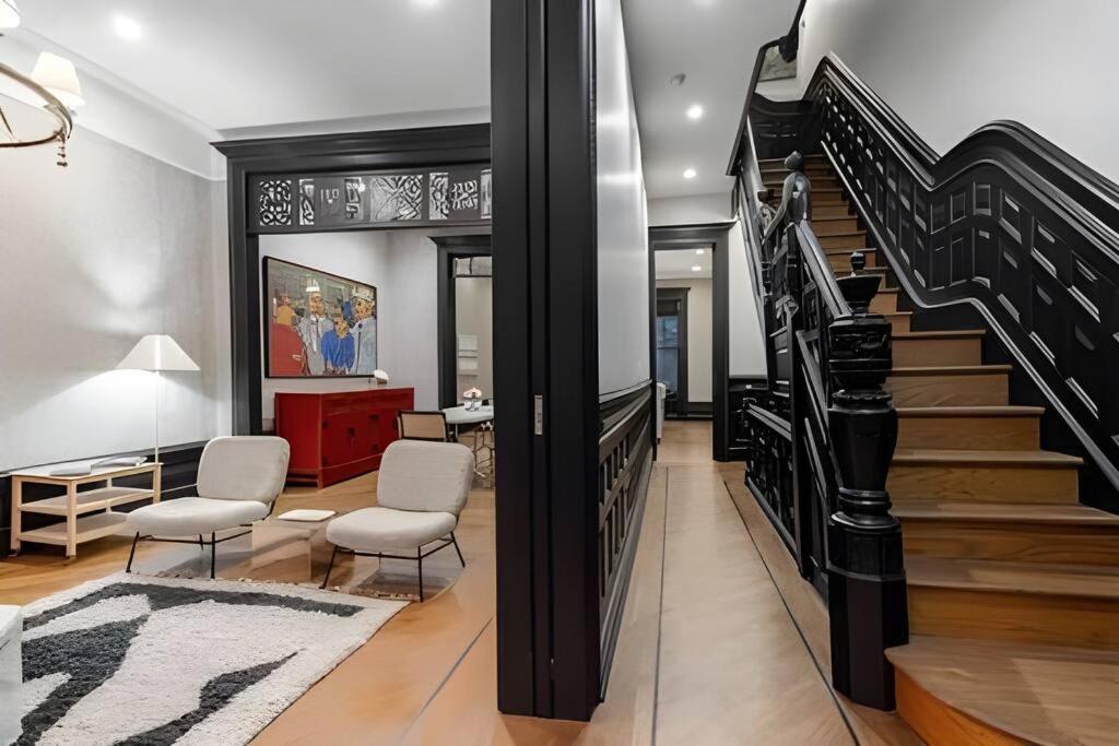 5br Townhouse Near Times Square Rooftop Patio Apartment *